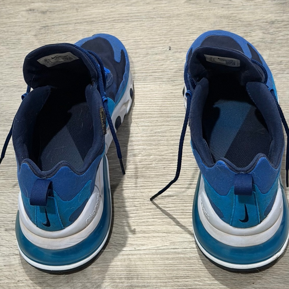 Nike Air 70 React - Men’s sneakers - Picture 2 of 9